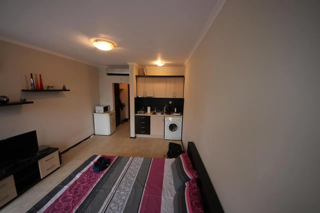Menada Crystal Park Apartments Sunny Beach